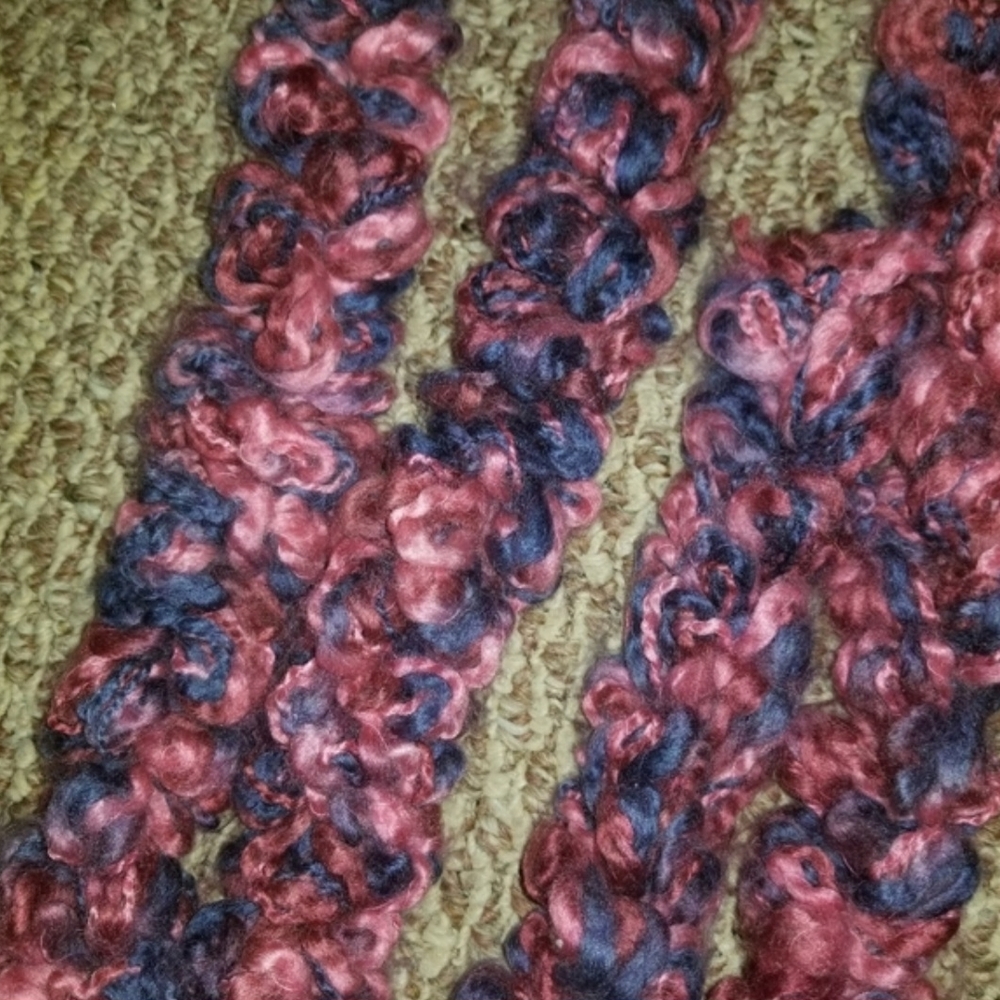 Assorted Winter Accessories Bundle - Picture 2 of 16